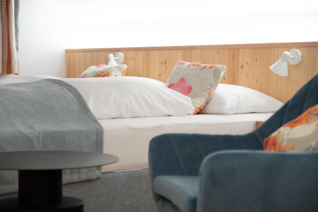 Santner, Hotel Eugendorf Eksteriør bilde