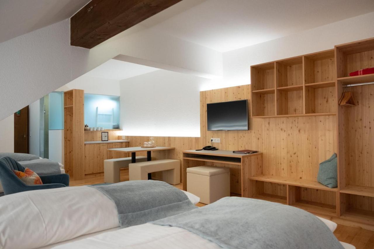 Santner, Hotel Eugendorf Eksteriør bilde