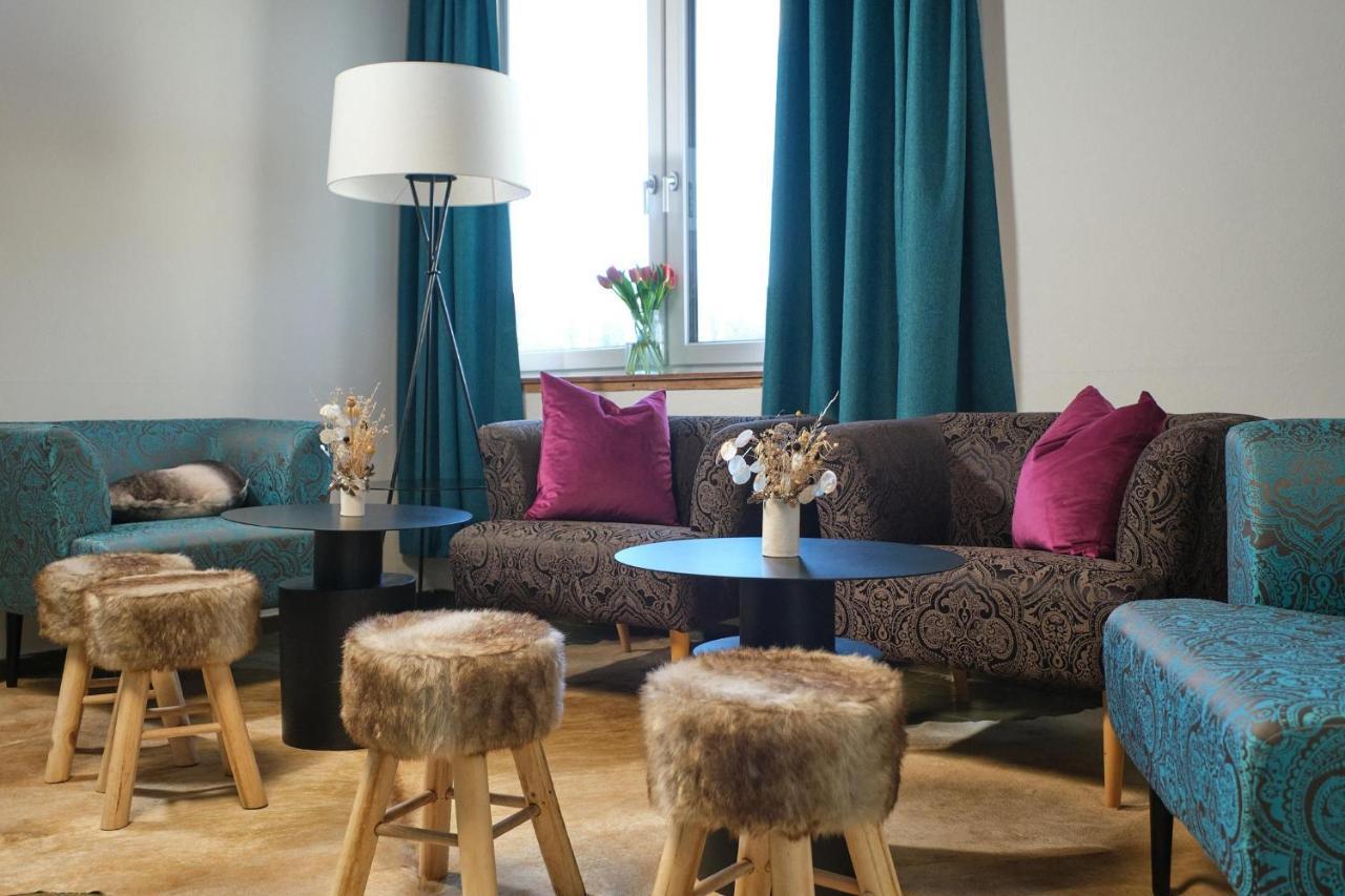 Santner, Hotel Eugendorf Eksteriør bilde