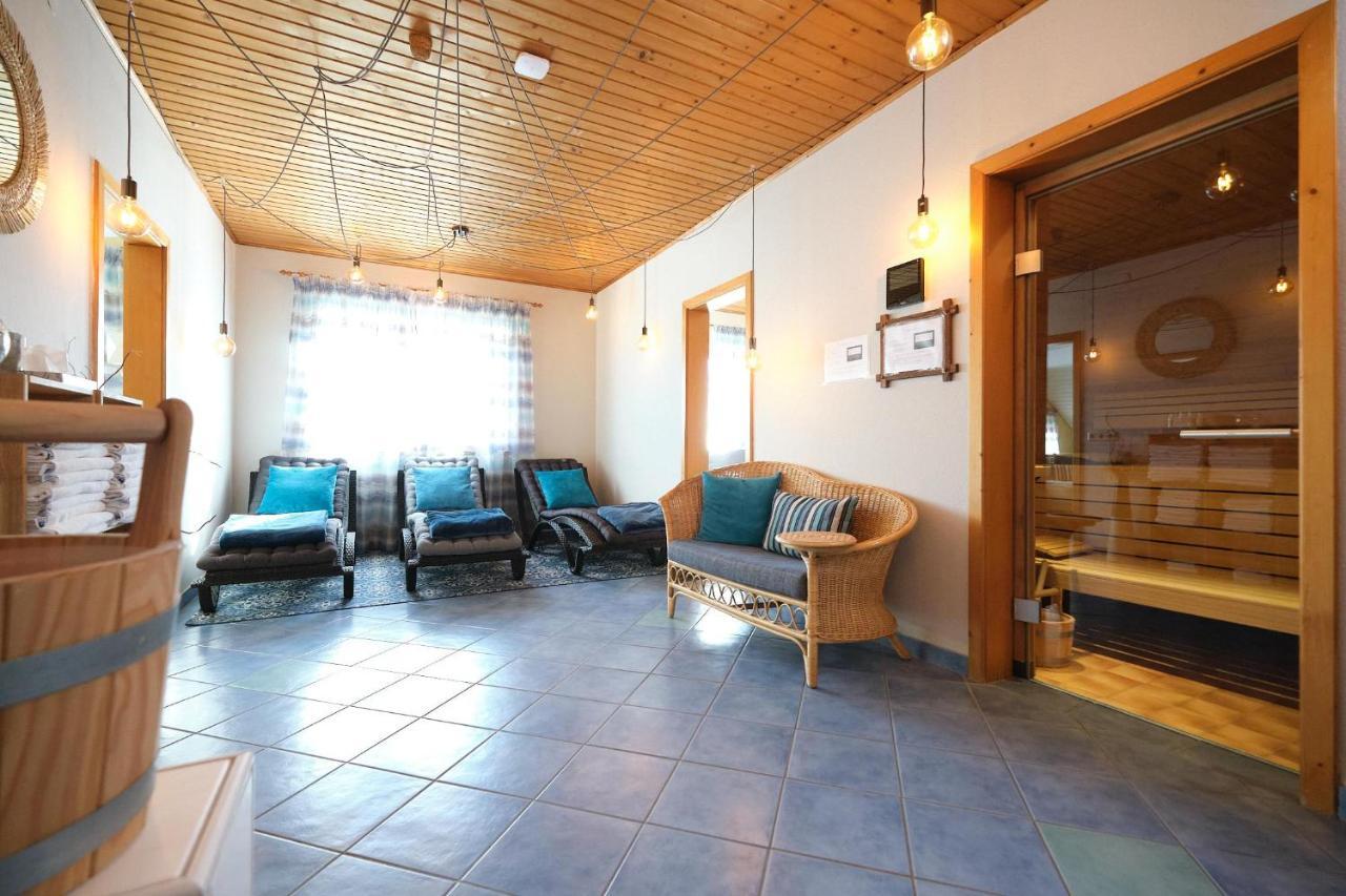 Santner, Hotel Eugendorf Eksteriør bilde